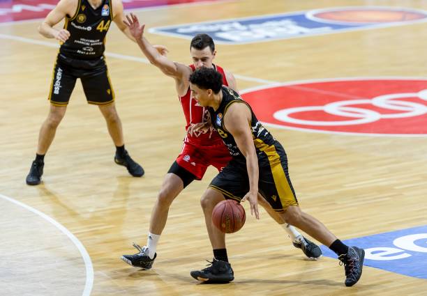 曼联在中场 曼联在中场